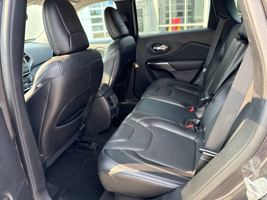 2021 Jeep Cherokee Latitude Lux