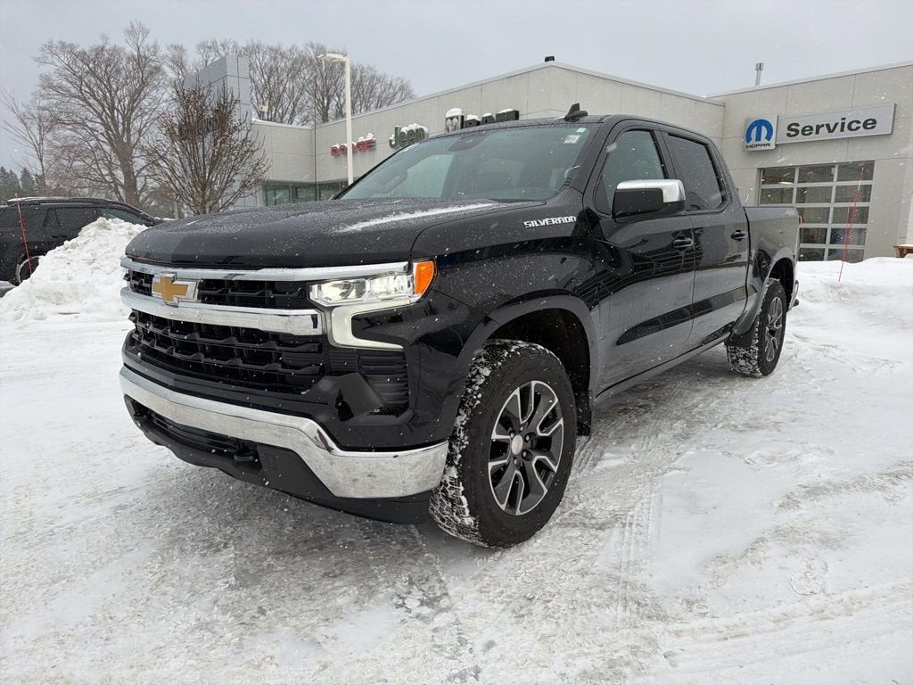 2022 Chevrolet Silverado 1500 LT (2FL)