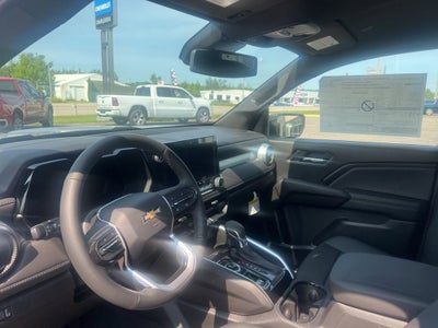 2025 Chevrolet Colorado WT/LT