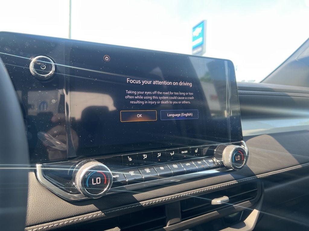 2025 Chevrolet Colorado WT/LT