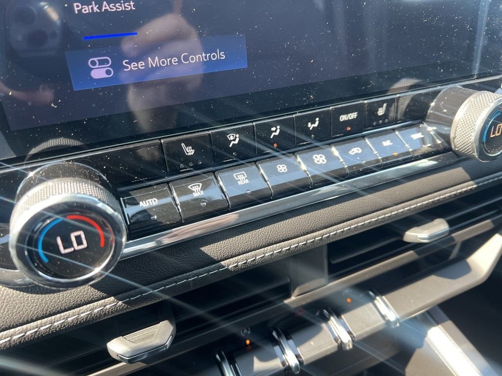 2025 Chevrolet Colorado WT/LT