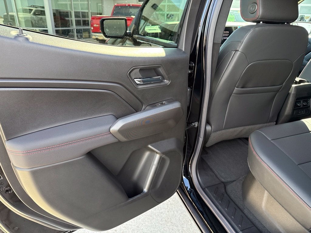 2026 Chevrolet Colorado Z71 - Photo 19
