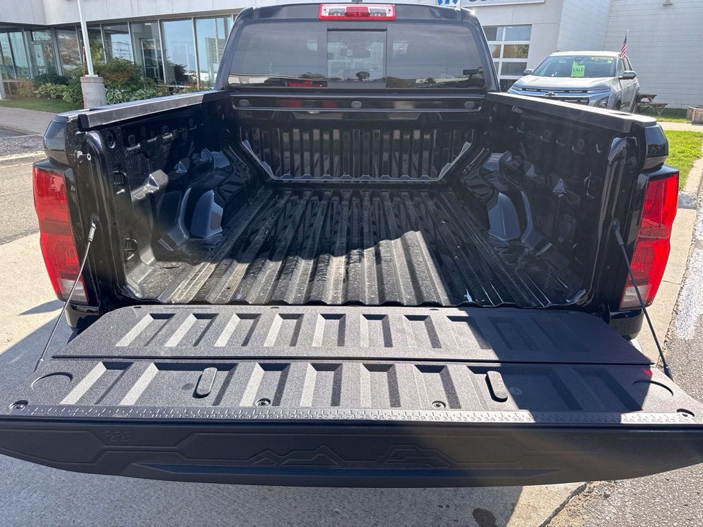 2026 Chevrolet Colorado Z71 - Photo 22