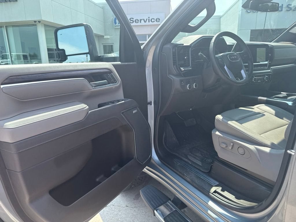 2025 GMC Sierra 2500 HD SLT