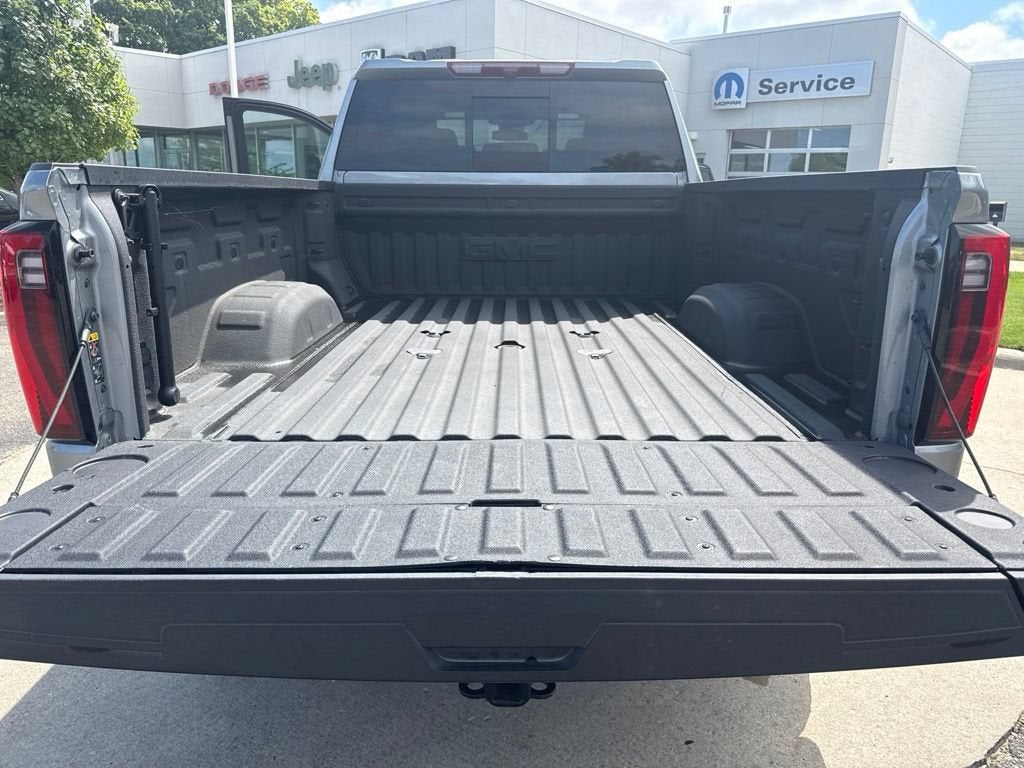 2025 GMC Sierra 2500 HD SLT