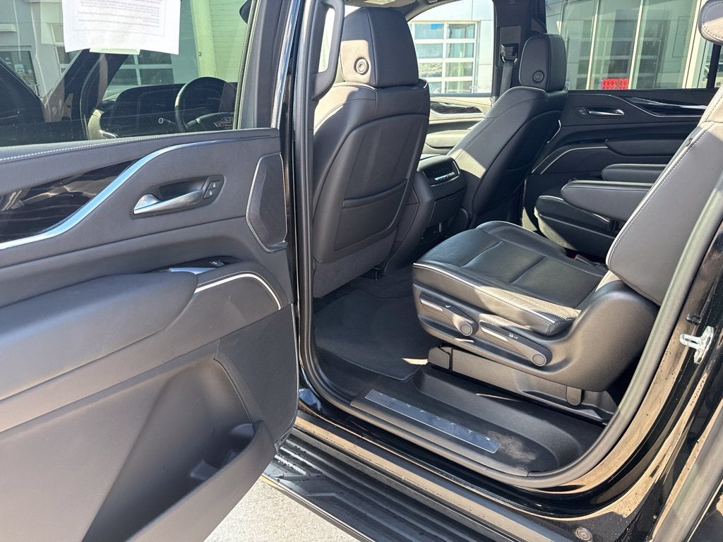 2024 Cadillac Escalade ESV Sport
