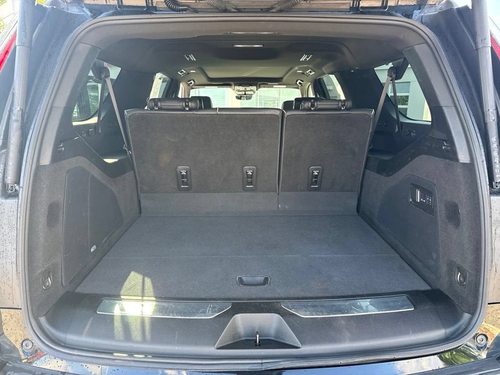 2024 Cadillac Escalade ESV Sport