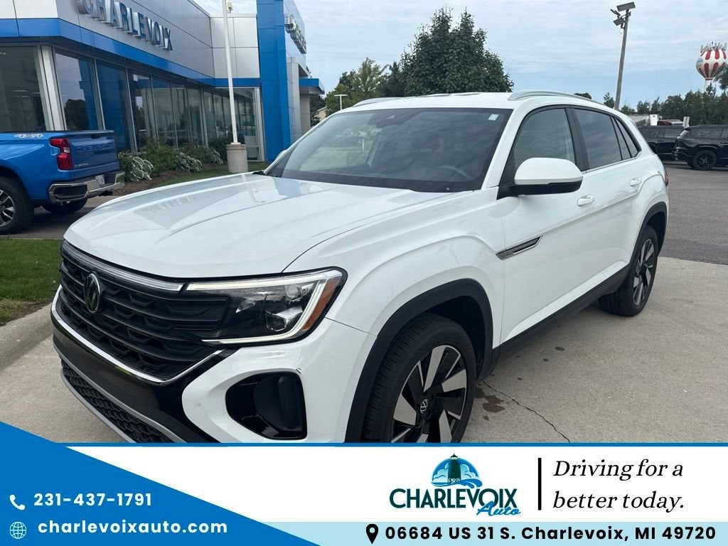 2024 Volkswagen Atlas Cross Sport 2.0T SE w/Technology
