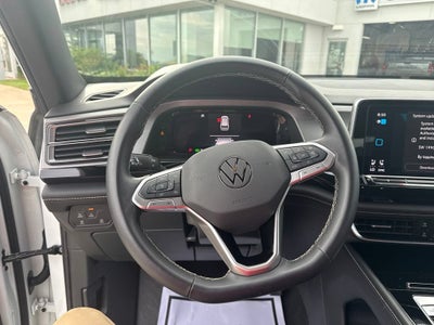 2024 Volkswagen Atlas Cross Sport 2.0T SE w/Technology