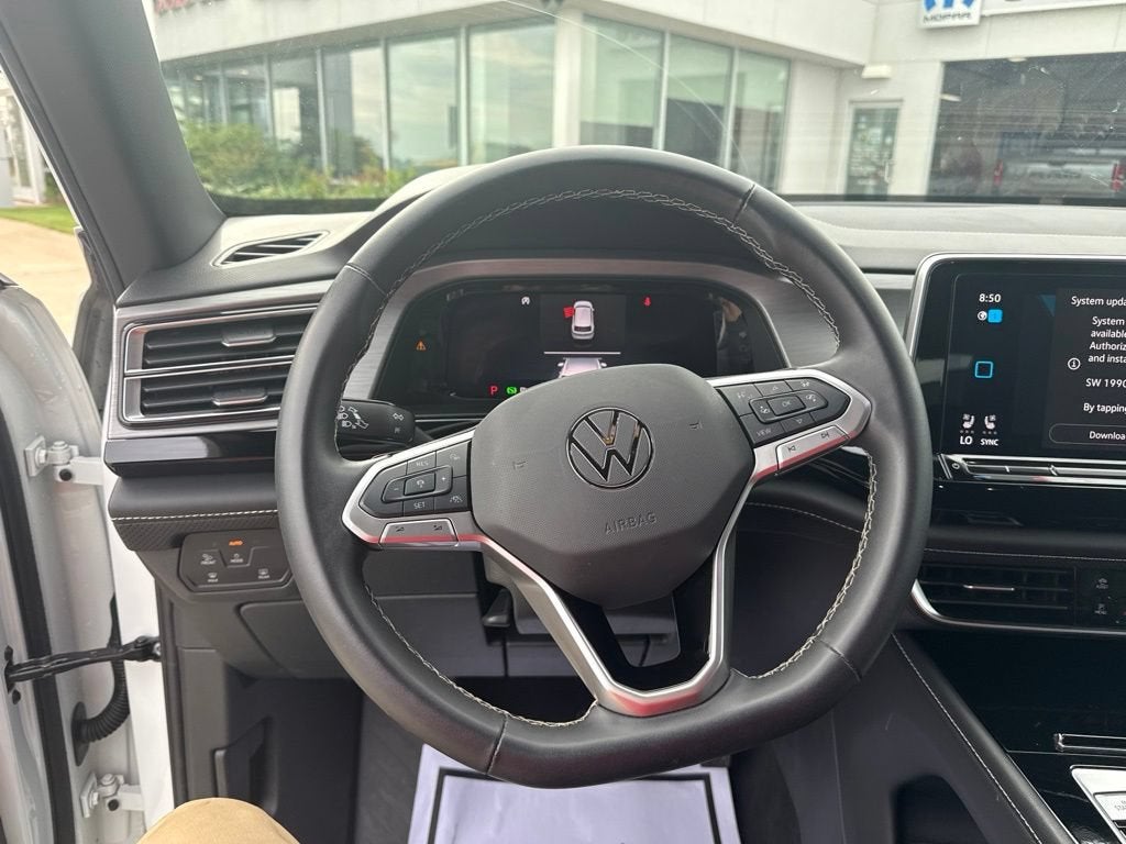 2024 Volkswagen Atlas Cross Sport 2.0T SE w/Technology