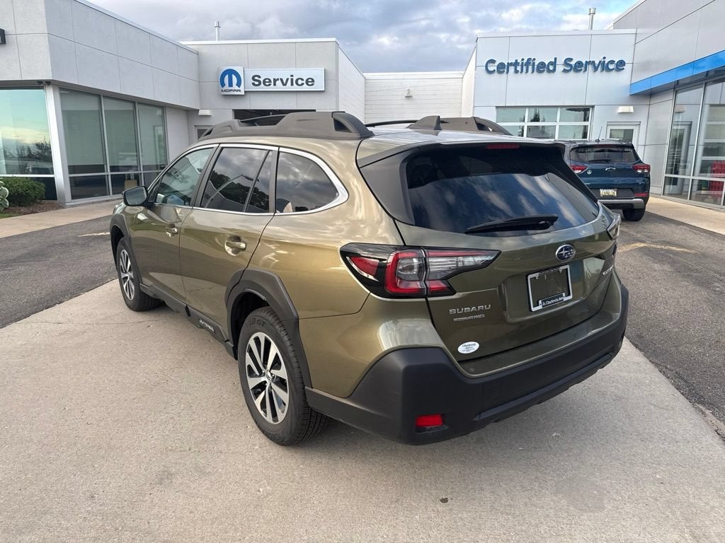 2024 Subaru Outback Premium