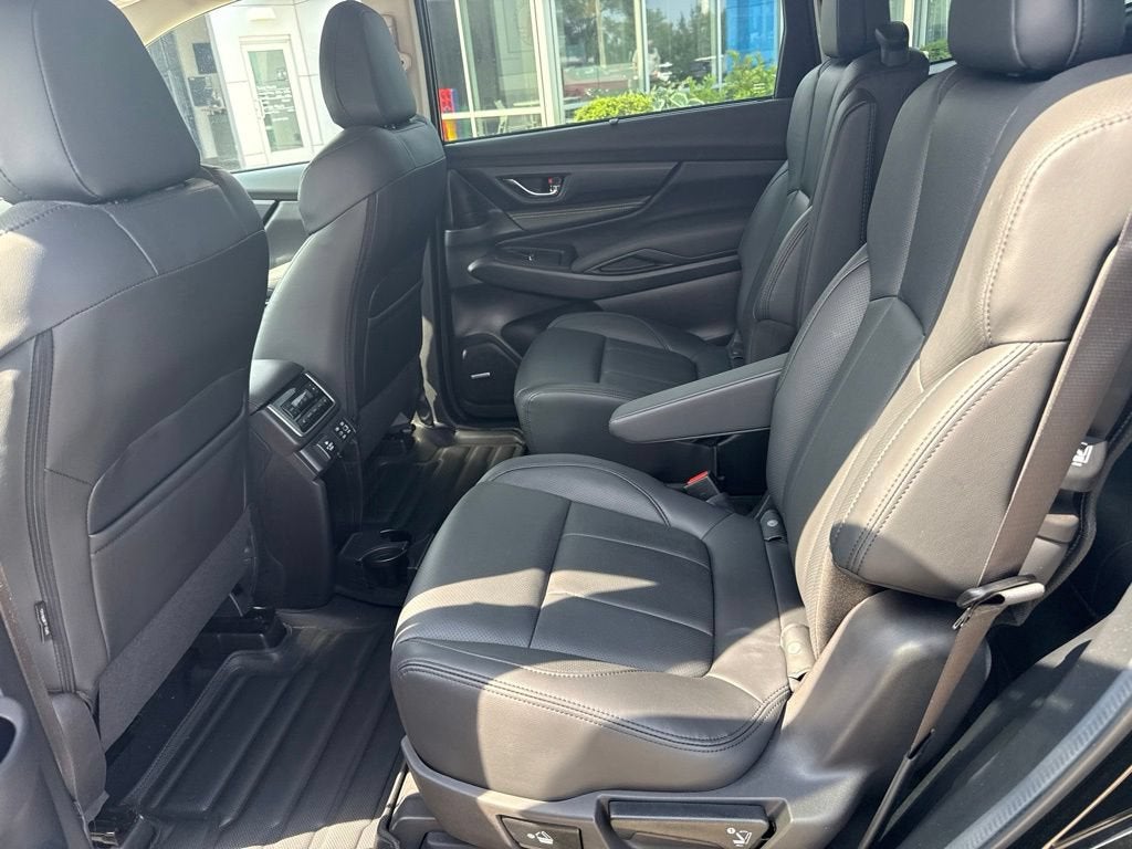 2025 Subaru Ascent Onyx Edition Touring