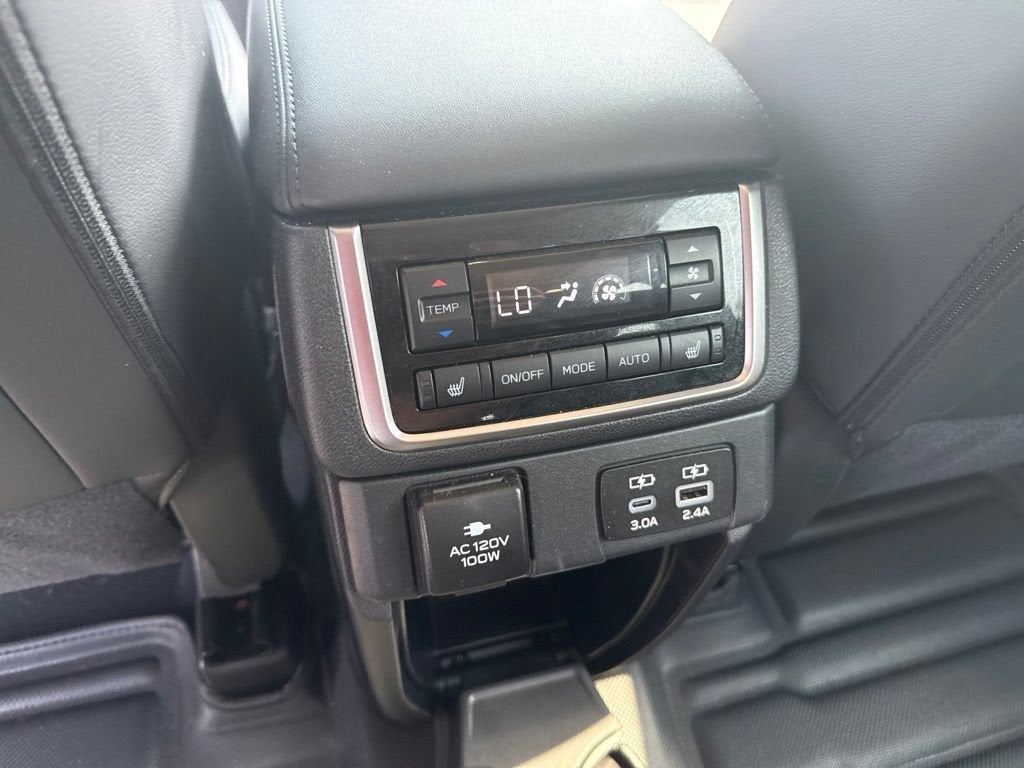 2025 Subaru Ascent Onyx Edition Touring