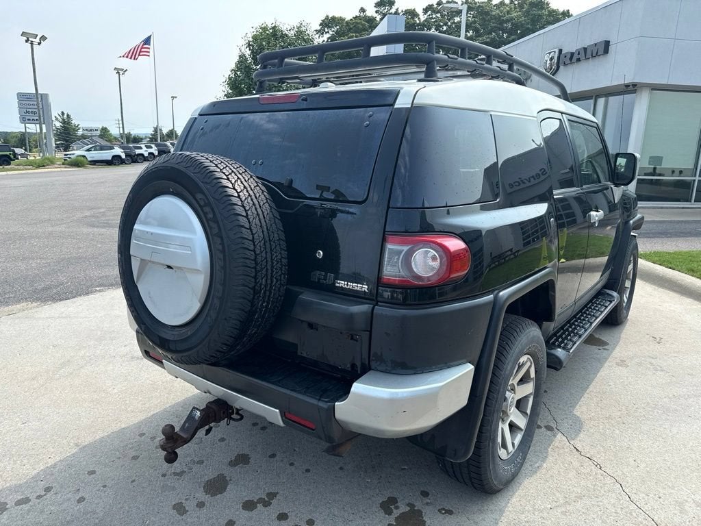 2014 Toyota FJ Cruiser Base